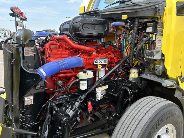 2024 Peterbilt 579-17