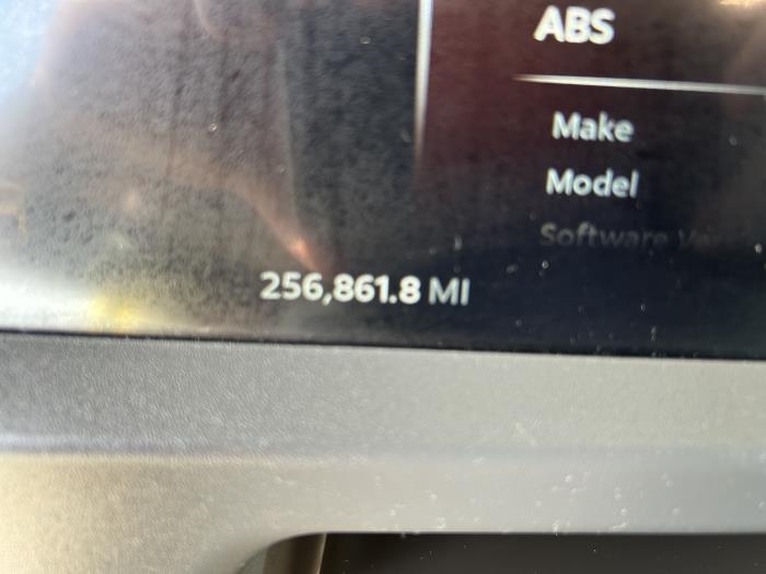 2024 Peterbilt 579-40