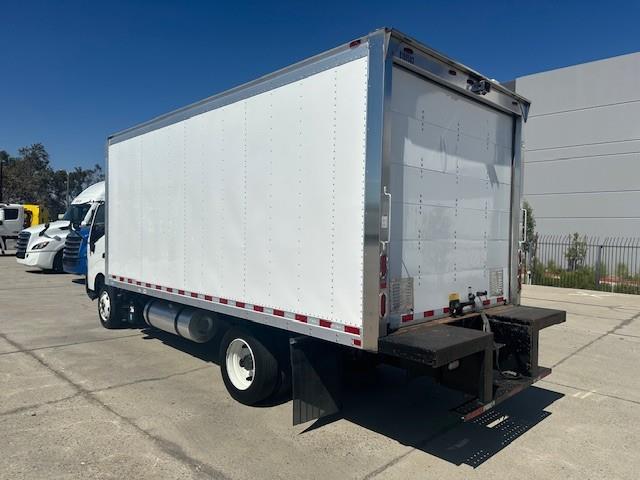 2018 Hino 195-2