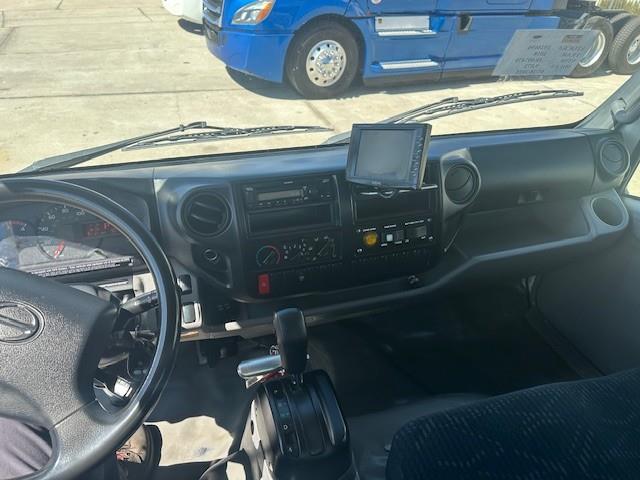 2018 Hino 195-5