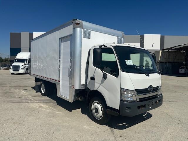 2018 Hino 195-9