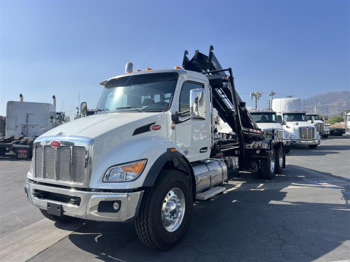 2026 Peterbilt 548-21