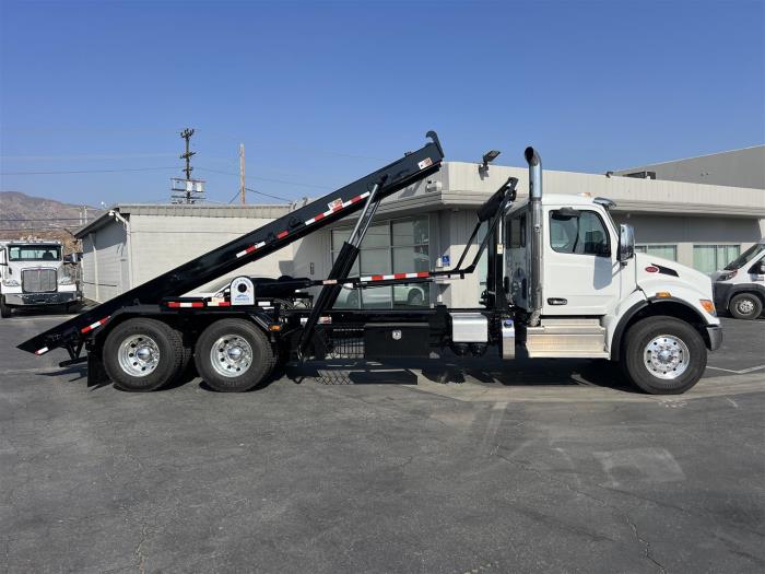 2026 Peterbilt 548-23