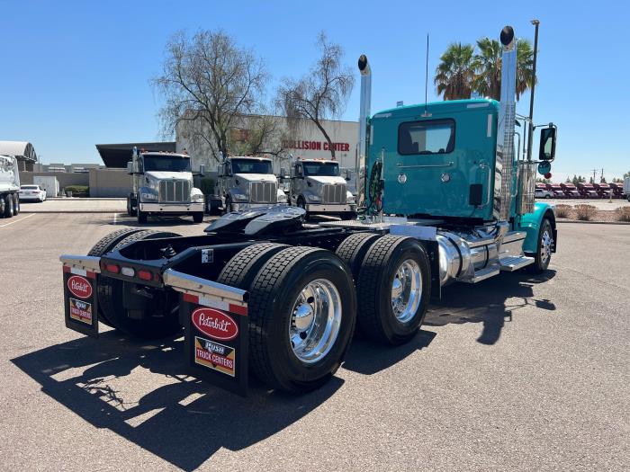 2026 Peterbilt 589-5