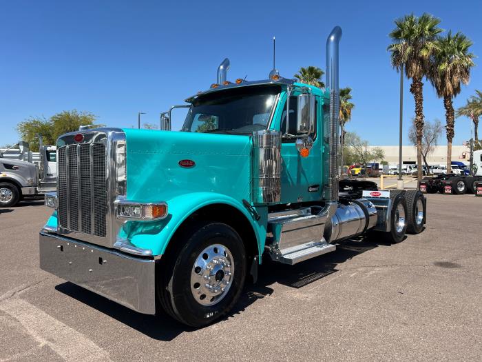 2026 Peterbilt 589-1