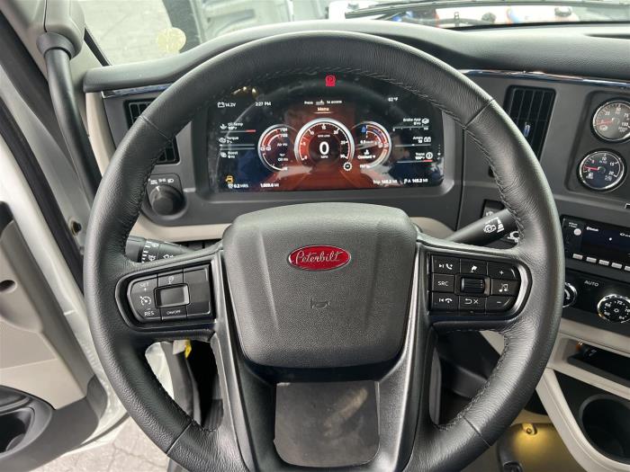 2026 Peterbilt 567-20