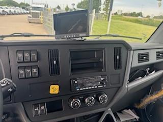 2025 Peterbilt 536-18