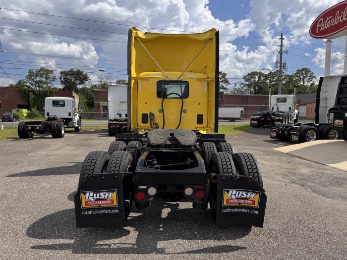 2021 Peterbilt 579-3