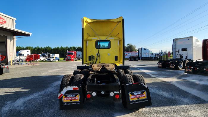 2021 Peterbilt 579-4