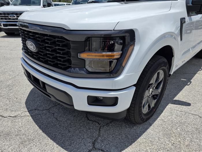 2025 Ford F-150-12