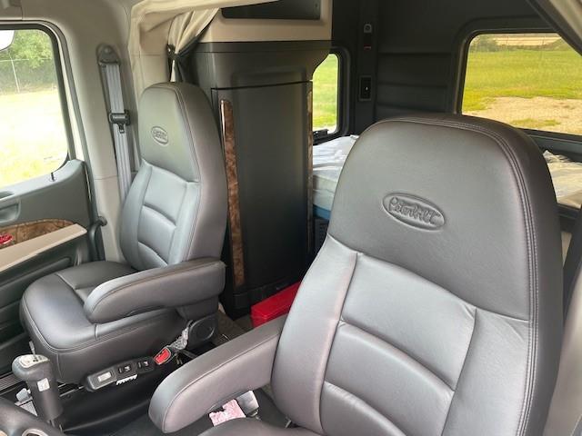 2026 Peterbilt 589-6