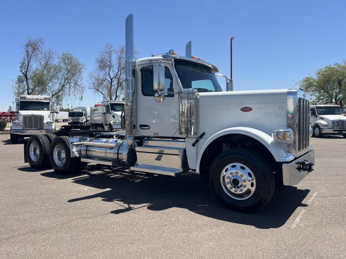 2026 Peterbilt 589-8