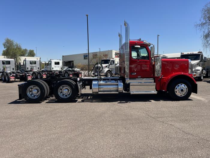 2026 Peterbilt 589-7