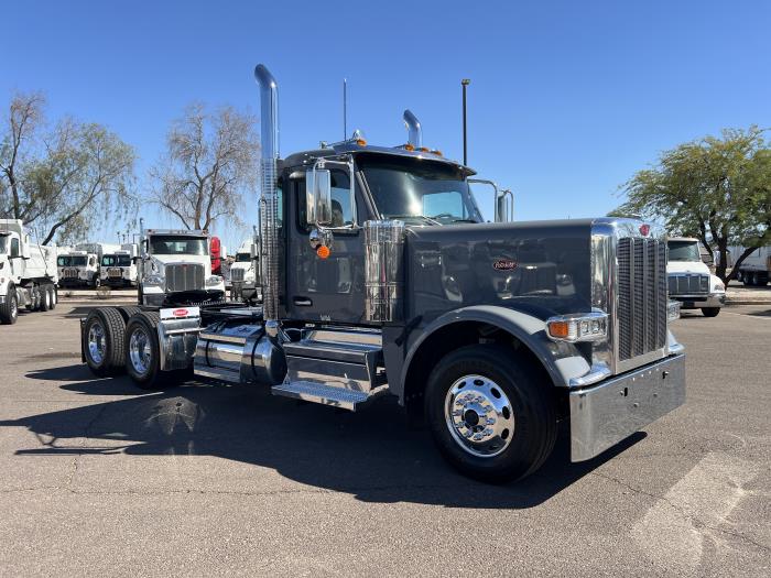 2026 Peterbilt 589-9
