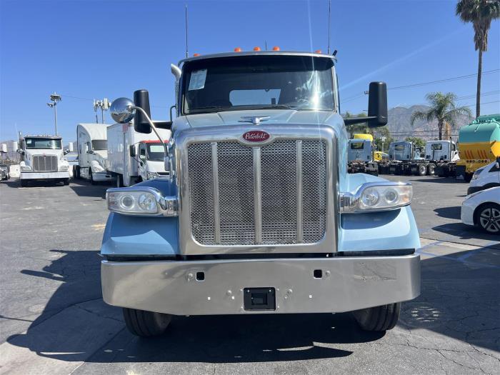 2022 Peterbilt 567-9