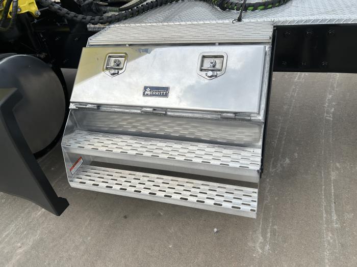 2023 Kenworth T680-15