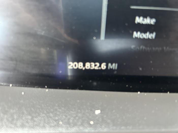 2023 Kenworth T680-40