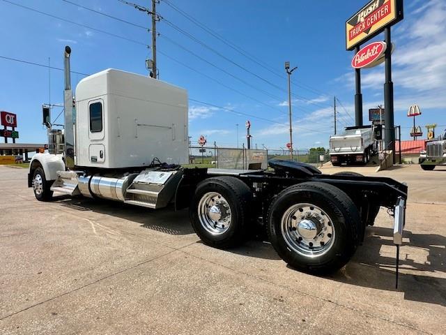 2023 Kenworth W900-5