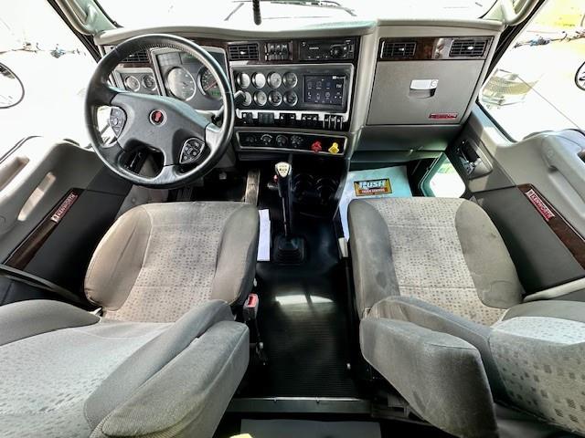 2023 Kenworth W900-16