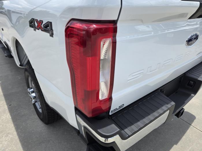 2026 Ford F-350-15