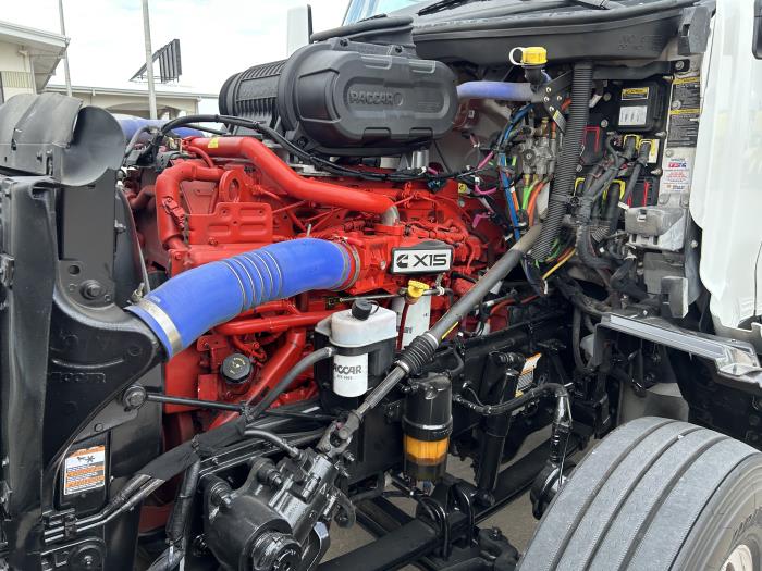 2023 Peterbilt 579-16