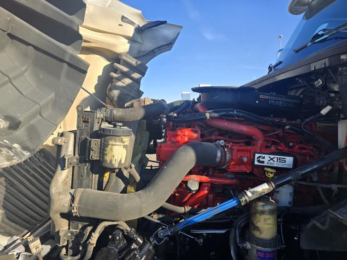 2020 International LT625-10