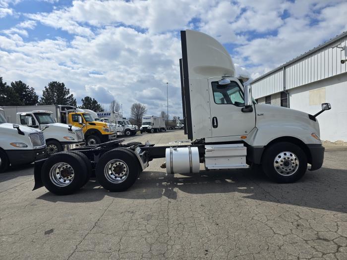 2020 International LT625-1
