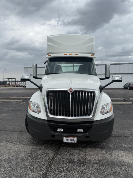 2020 International LT625-5