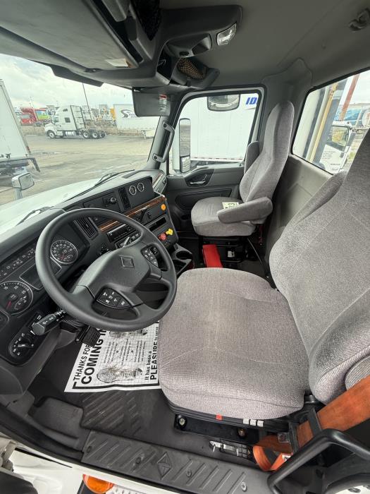 2020 International LT625-6