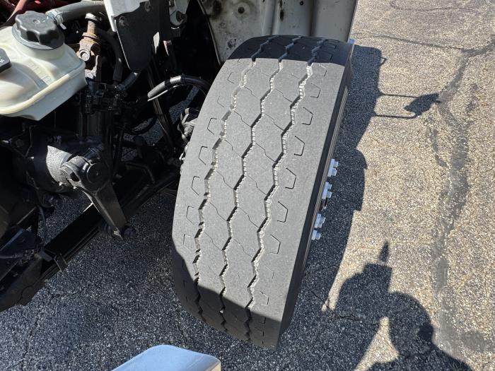 2020 Freightliner Business Class M2 106-16