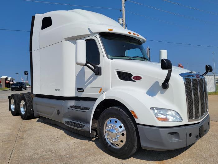 2021 Peterbilt 579-12