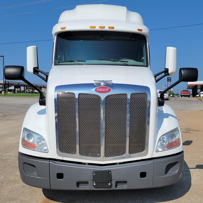 2021 Peterbilt 579-13