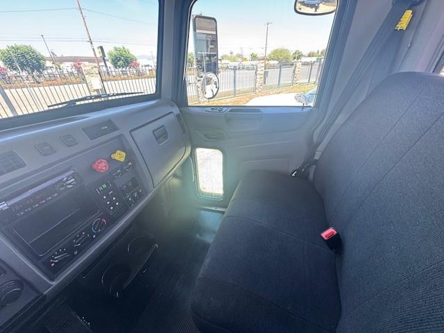 2019 Peterbilt 337-16