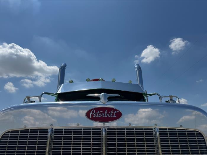 2026 Peterbilt 589-9