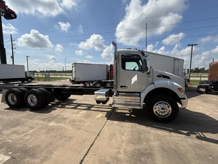 2026 Peterbilt 548-4