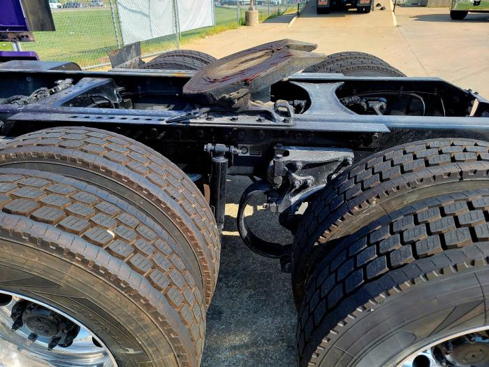 2021 Peterbilt 579-4