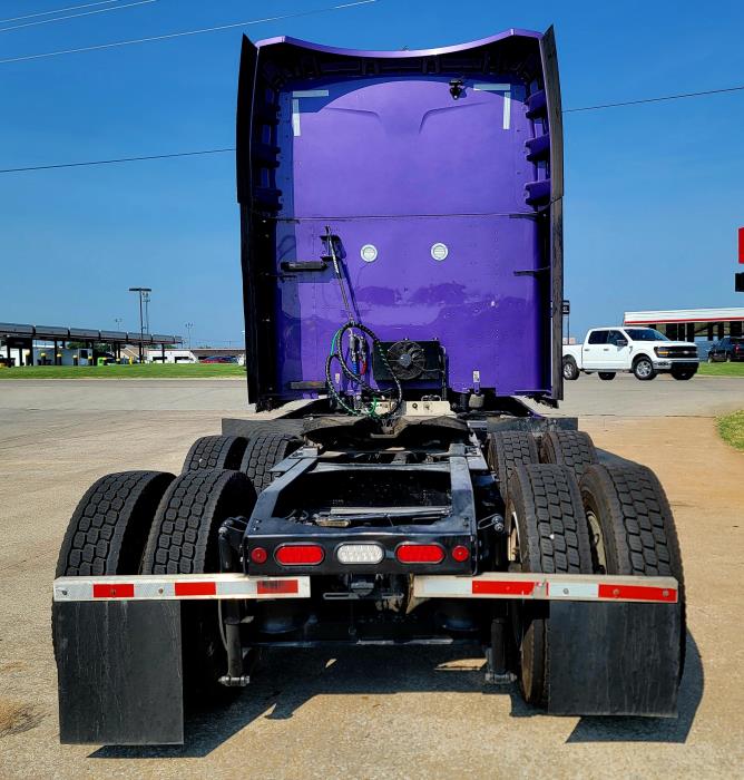 2021 Peterbilt 579-5