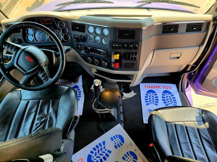 2021 Peterbilt 579-11