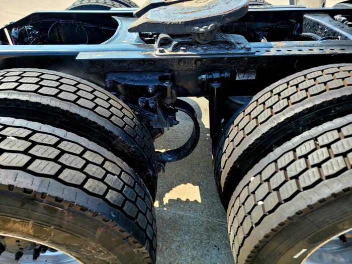 2020 Peterbilt 579-14