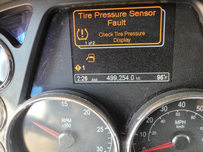 2020 Peterbilt 579-16