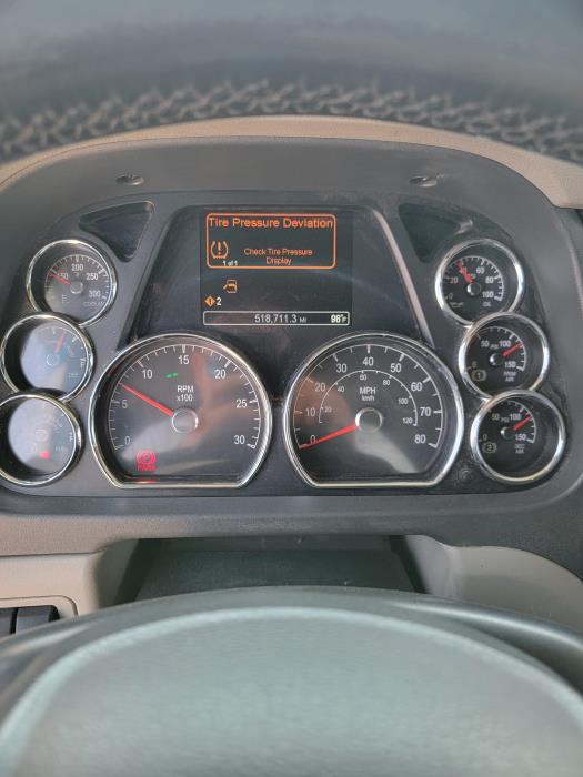 2020 Peterbilt 579-11