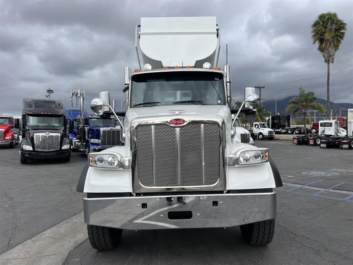 2026 Peterbilt 567-25