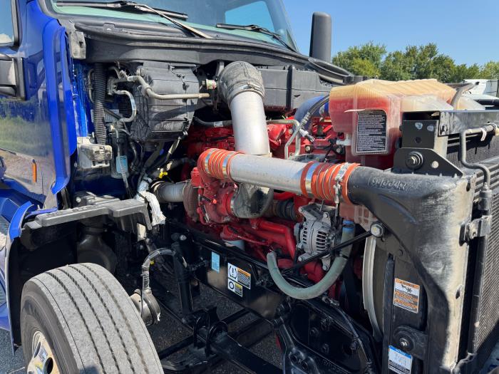 2022 Peterbilt 579-12