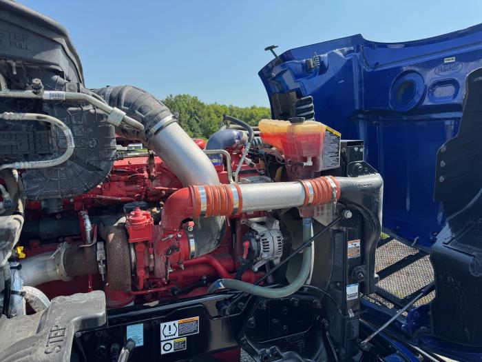 2022 Peterbilt 579-13