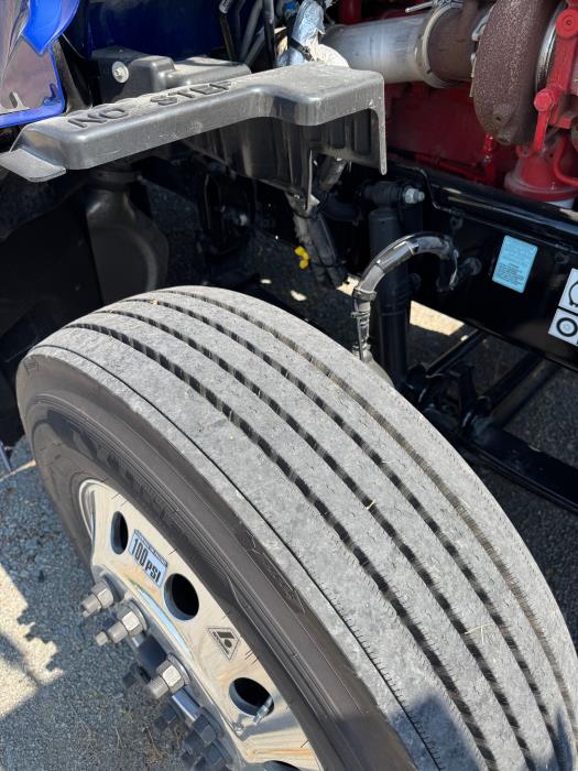 2022 Peterbilt 579-16