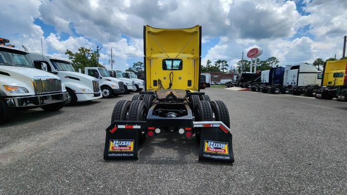 2021 Peterbilt 579-5