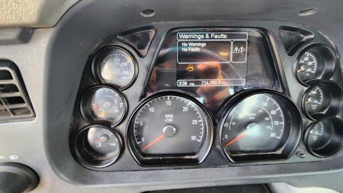 2021 Peterbilt 579-15