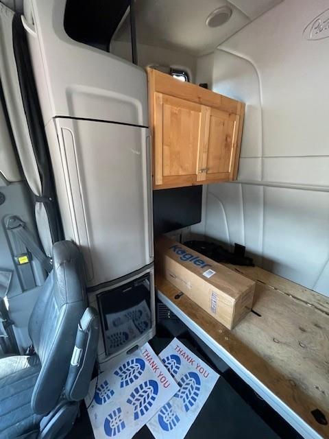 2021 Peterbilt 579-18