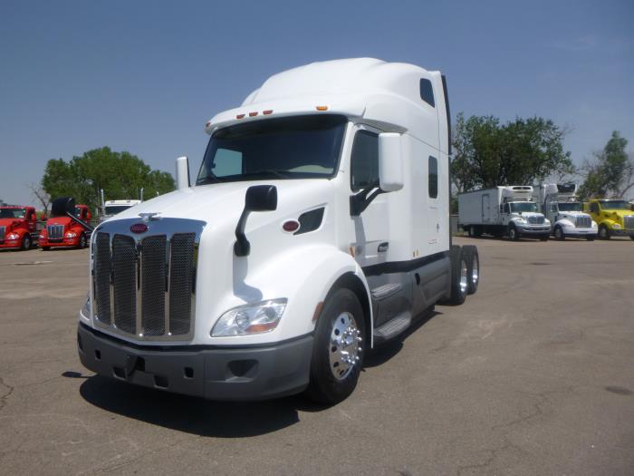 2021 Peterbilt 579-1
