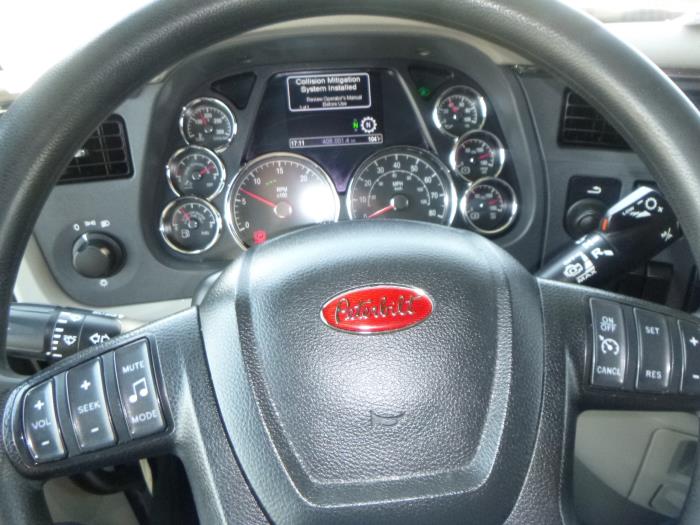 2021 Peterbilt 579-22